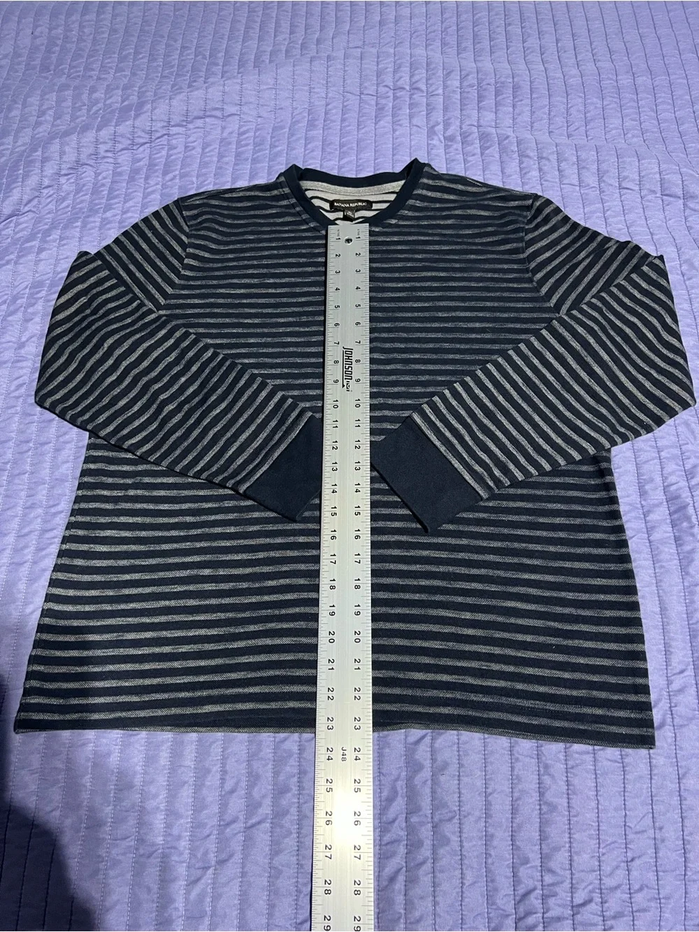Banana Republic Navy and Gray Striped Henley Long-Sleeve Shirt XL